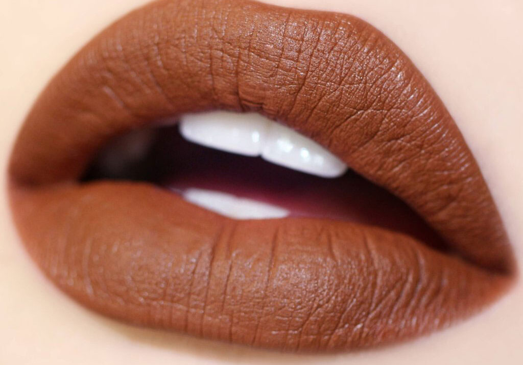 Brown-Lips
